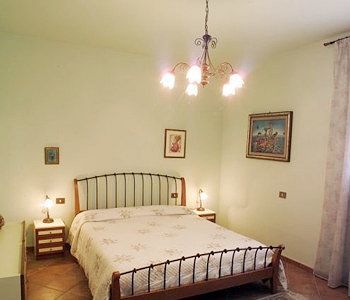 Agriturismo Il Girasole Сан-Джиминьяно Экстерьер фото